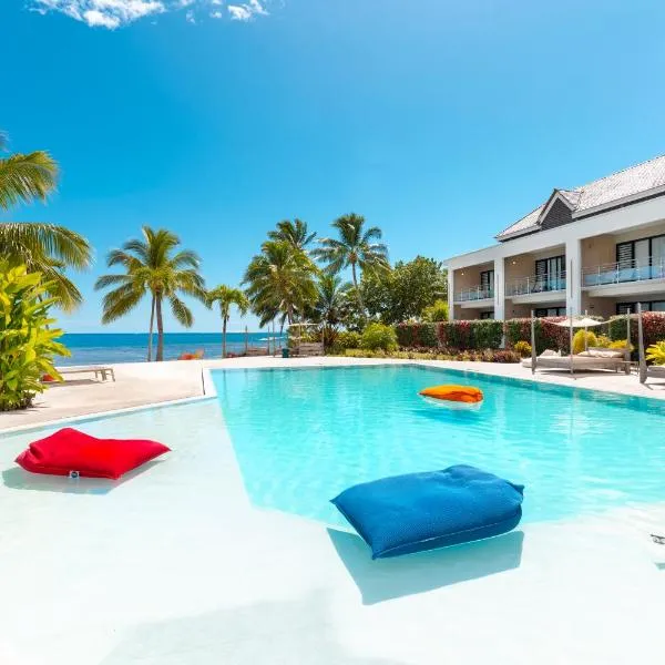 Cook's Bay Hotel & Suites, hotel v destinaci Paopao