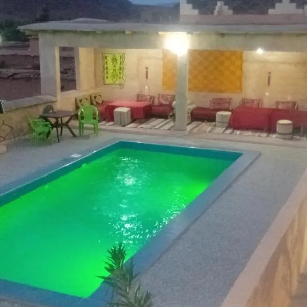 Auberge Restaurant TISSILI " Oasis de Fint", khách sạn ở Fint