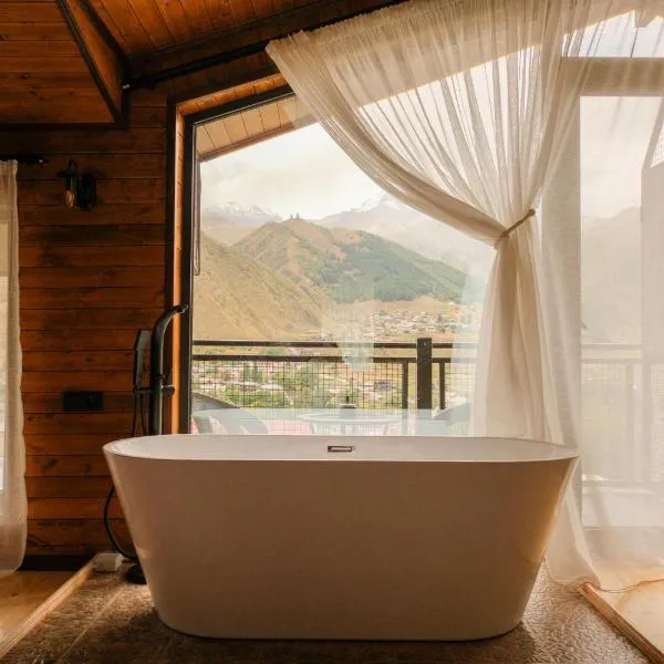 Rookhe Kazbegi, hotel en Kazbegi