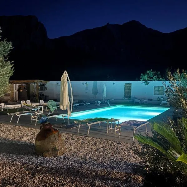 Dimora S'Ena Manna, hotel v destinaci Oliena