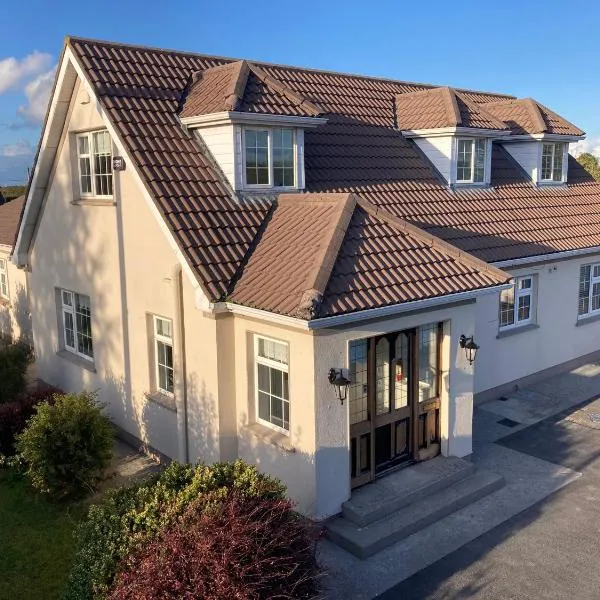 Horse and Jockey Lodge, hotel in Tipperary