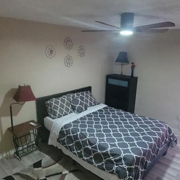 Cozy Condo2, hotel en Houston