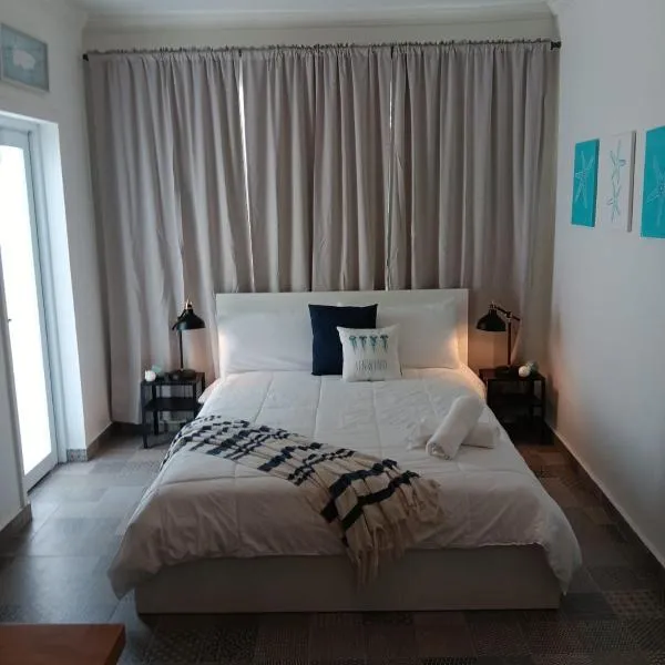 V7 Pr Rental Cozy Room & Great Location、サンファンのホテル