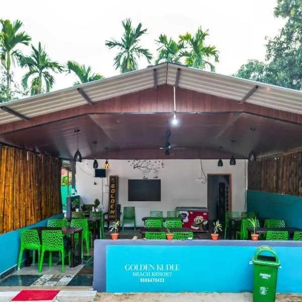 Golden Kudle Beach Resort, hotel sa Gokarna