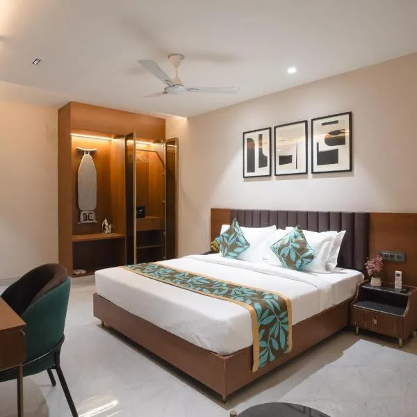 Saltstayz Premier - Naraina, Central Delhi, hotel in New Delhi