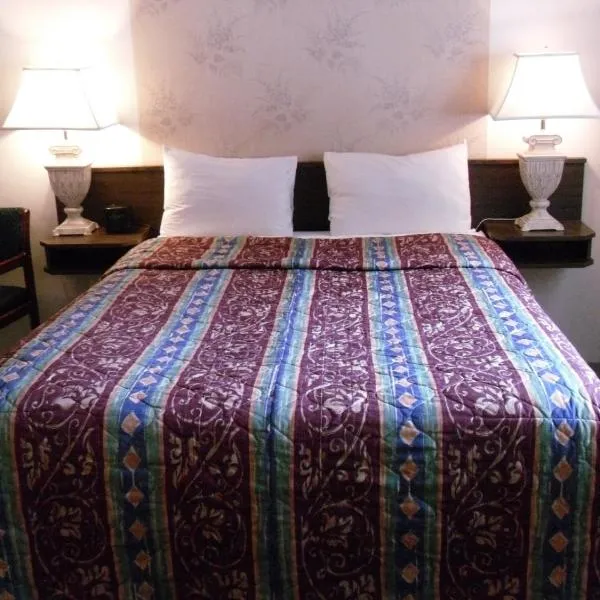 Canyon Alpine Motel, hotel din Boston Bar