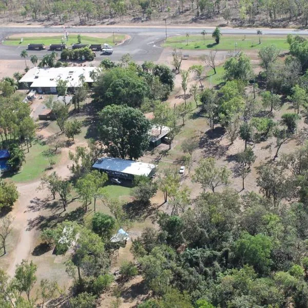 Corroboree Park Tavern, hotel in Marrakai