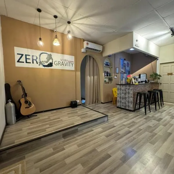 Zero Gravity Homestay 零重力民宿, hotel di Semporna