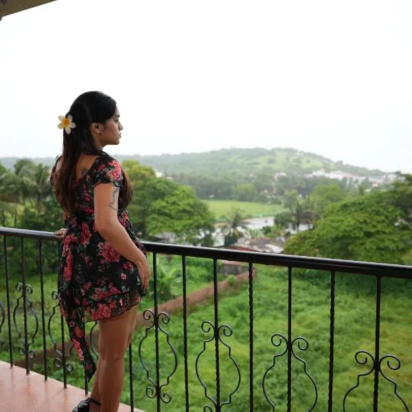 Hotel Lotus, khách sạn ở Candolim