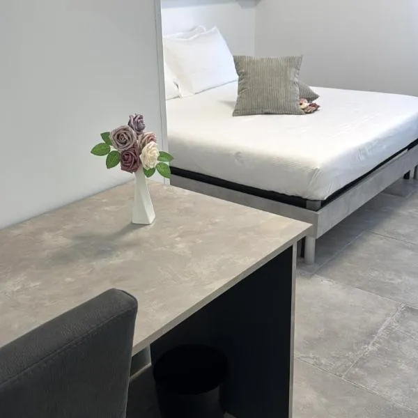 Moro Luxury Rooms, ξενοδοχείο σε Grassobbio