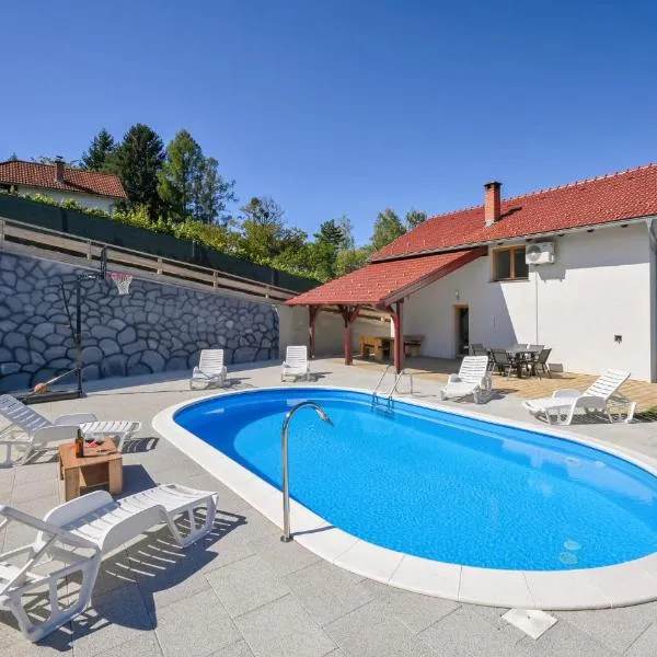 Pet Friendly Home In Ivanec With Wifi โรงแรมในIvanec