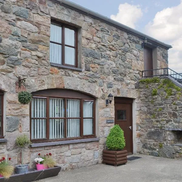 Llofft Yr Yd - 16984, hotel en Brynsiencyn