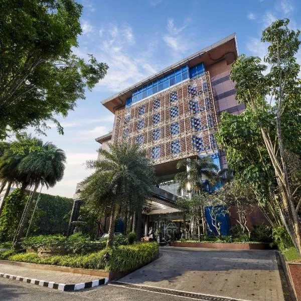 The Royal Surakarta Heritage - Handwritten Collection, hotel in Solo