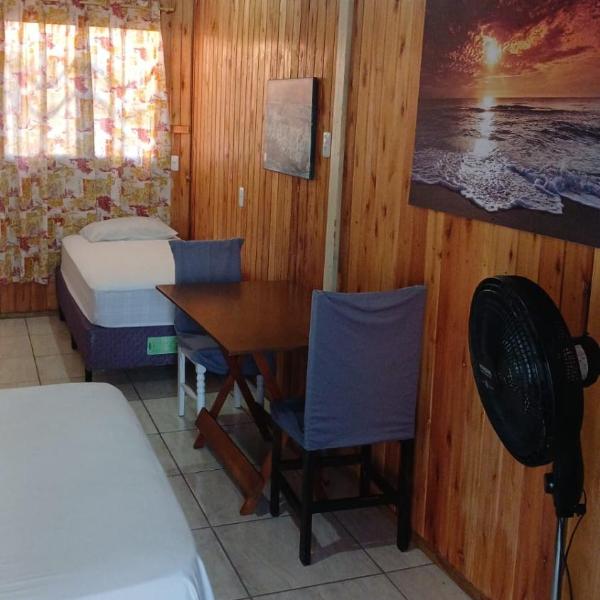 Quarto com banheiro - Foto 2