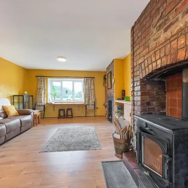 Swan Cottage, hotel in Carrog