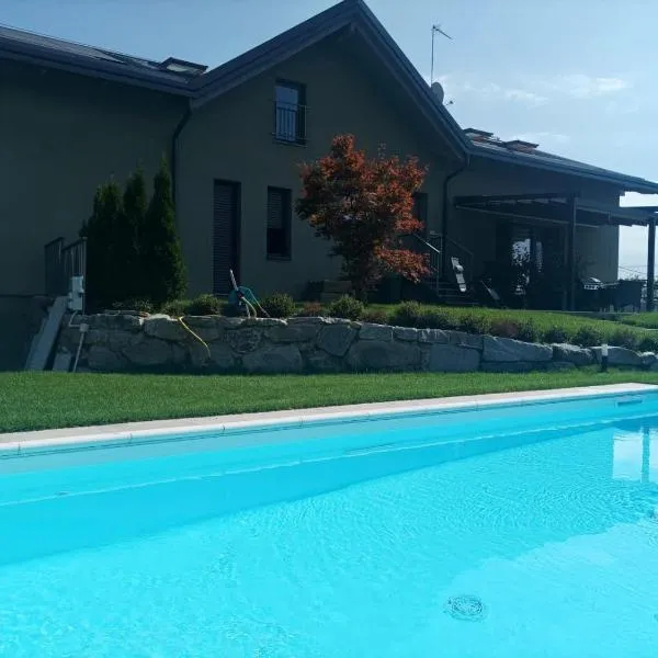 Casa verde, hotel in Grignasco
