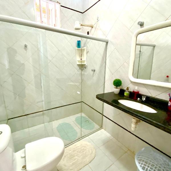 Casa de Praia com Ar, Piscina e Grande Área Verde - Foto 3