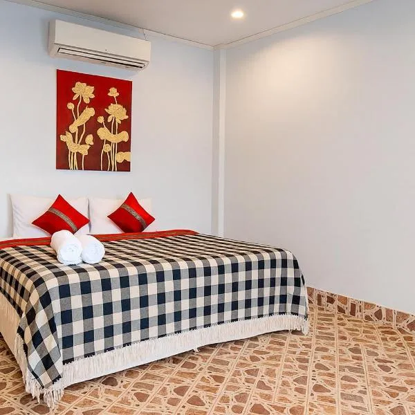 Kamala Orchid Guesthouse, hotel din Kamala Beach