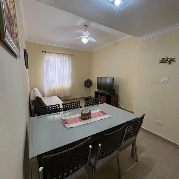Apartamento Amplo com Suíte e vaga de garagem