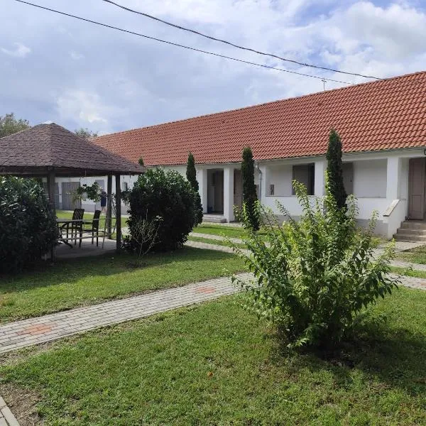 Das Blaue Haus- A Kék Ház, hotell i Kovácshida