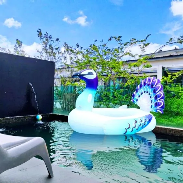 Cyberjaya Puchong JWJ Pool Villa, hotel in Cyberjaya
