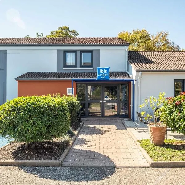 Ibis Budget Villefranche, hotel in Limas