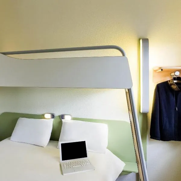 ibis budget Lyon Sud St Genis Laval, hotel in Saint-Genis-Laval