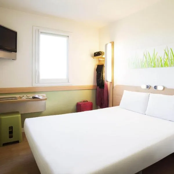 Ibis Budget Orly Chevilly Tram 7, hotel in Chevilly-Larue