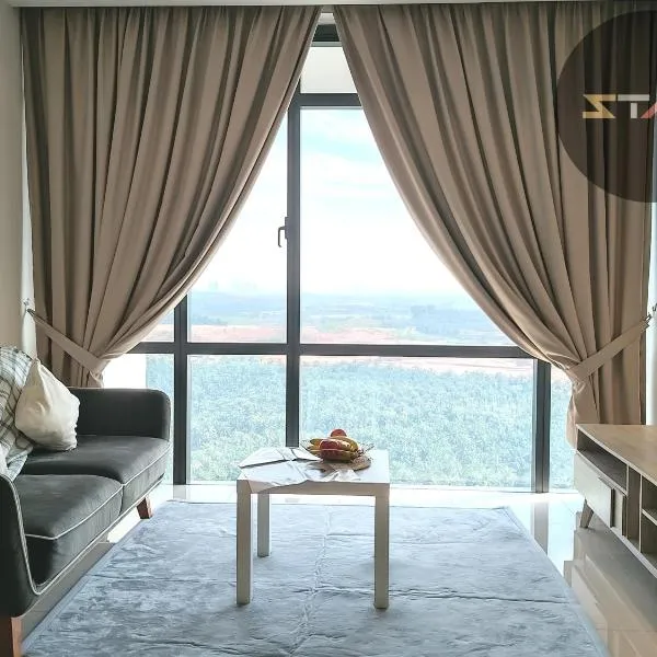 Grand Medini Couple Stylish Netflix 100mbps BySTAY, ξενοδοχείο σε Nusajaya