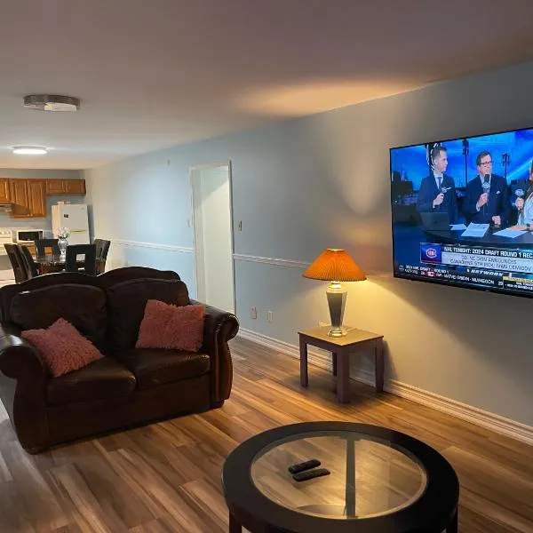 Renaissance Guest House, hotel v destinaci Oshawa