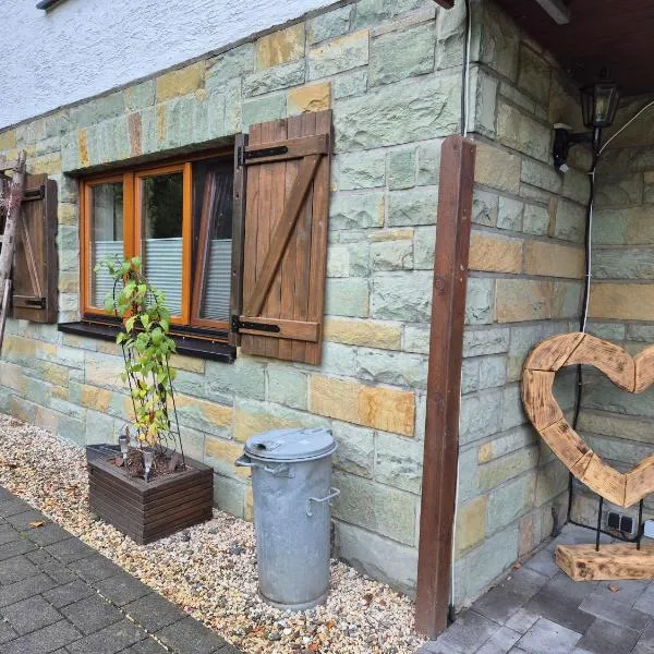 Ferien - und Monteurwohnung Stender im Sauerland, hotel in Schmallenberg