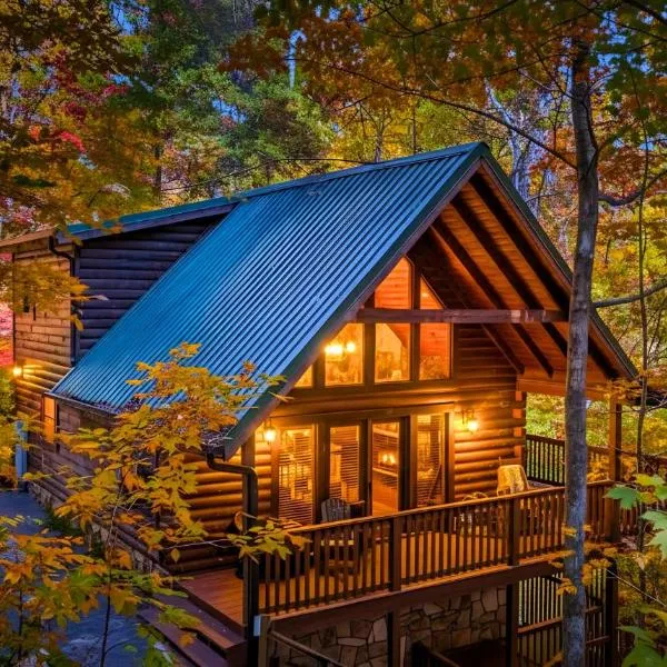 Gray Fox Den Theater & Arcade, Hot Tub, Views, hotel di Gatlinburg
