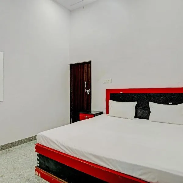 Hotel O THE KING HEAVEN, hotel in Bhongaon
