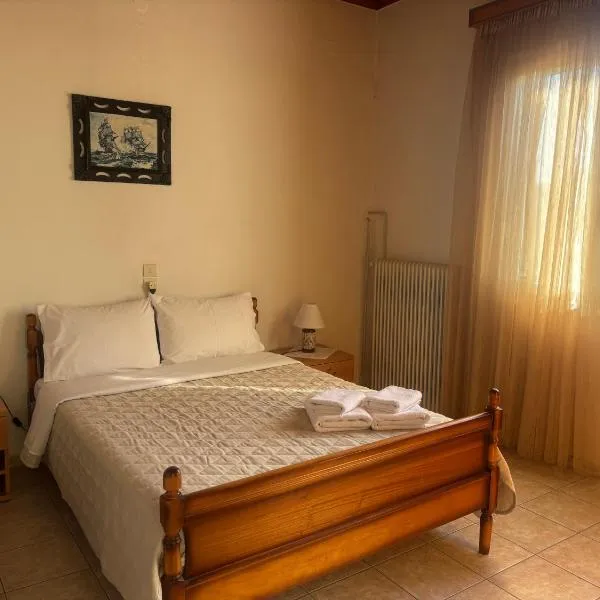 Georgaras Accommodation, hotel di Platanoússa