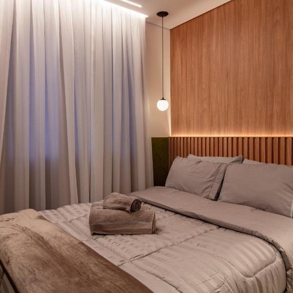 132 - 2 Dormitórios Mobiliado Próximo ao Shopping Cidade Jardim