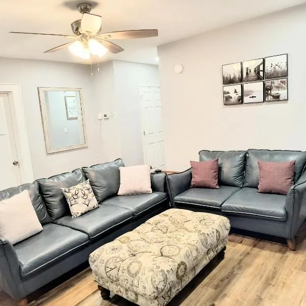 Comfy 3BD-2BA Near Colleges,Tanger, Coliseum, khách sạn ở Fisher Park