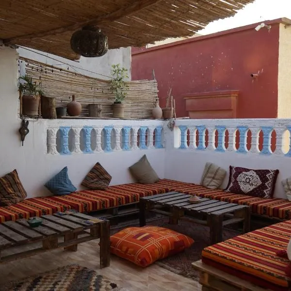 Bright Wave Surfhouse, hotel di Tamraght Ouzdar