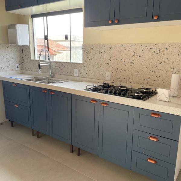 Casa dentro de condomínio, super equipada, tranquila e de ambiente familiar - Foto 4