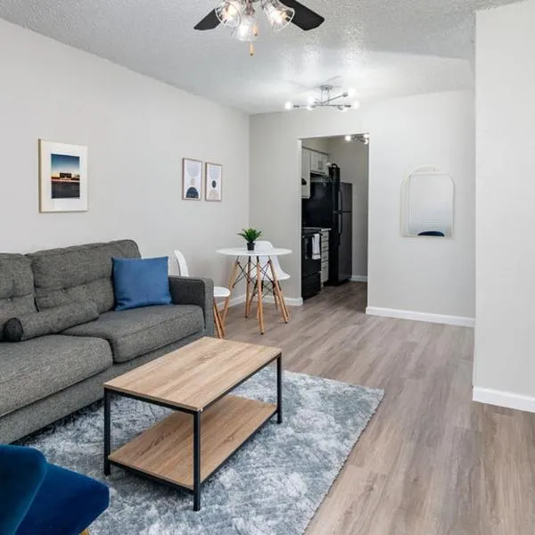 Cozy 1-BR Near Triangle, UT, SXSW & Hyde Park