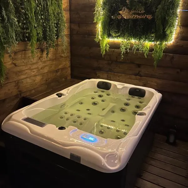 Loveroom La suite des murmures, hotel en Scionzier