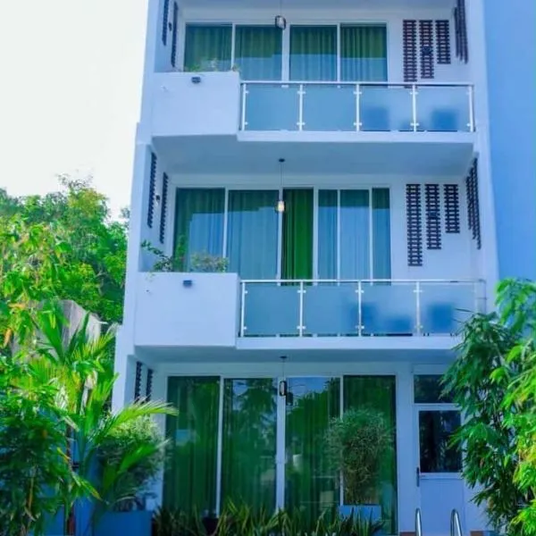 Lourdes Inn, hotel in Negombo