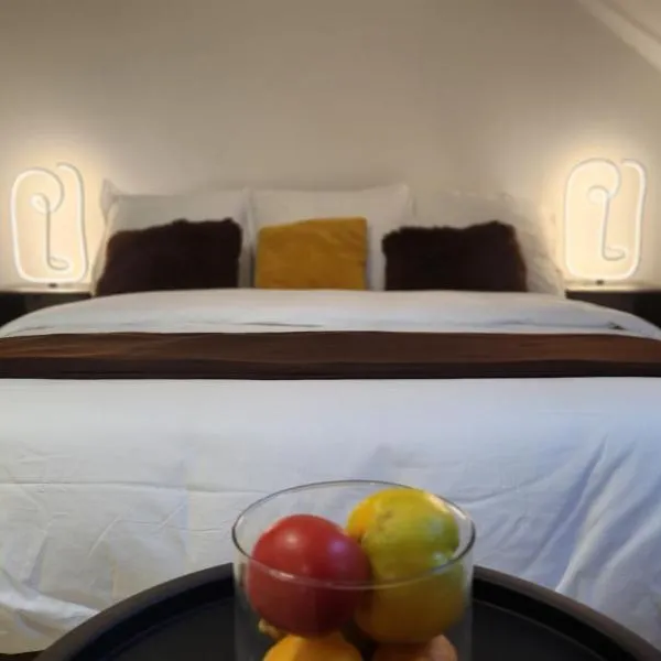 La belle chambre au fil de l'eau, hotel in Douai