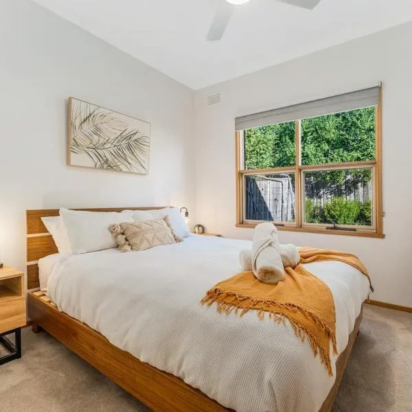Cozy Newtown 2 bedroom unit, hotel in Geelong