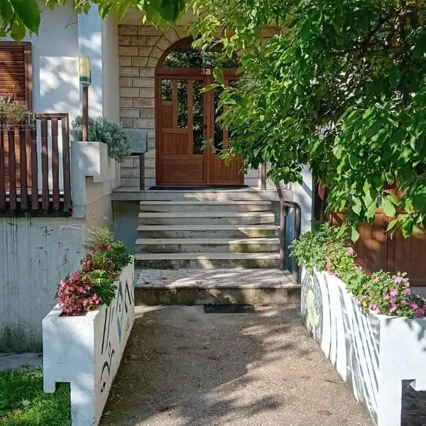 Old Town House, hotel in Nikšić