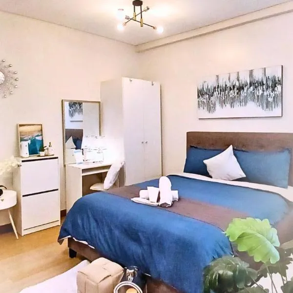 The Lumiére Stays Sophisticated Escape Mallside Charm, hôtel à Trece Martires