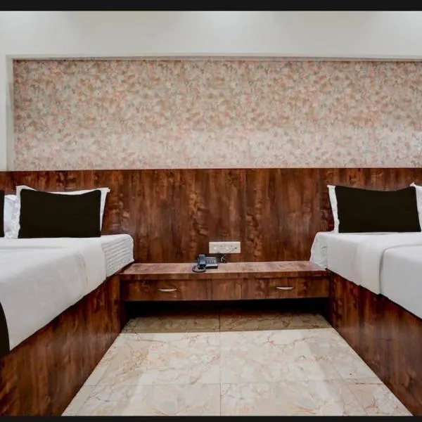 Hotel Vijayshree Inn, хотел в Нагпур