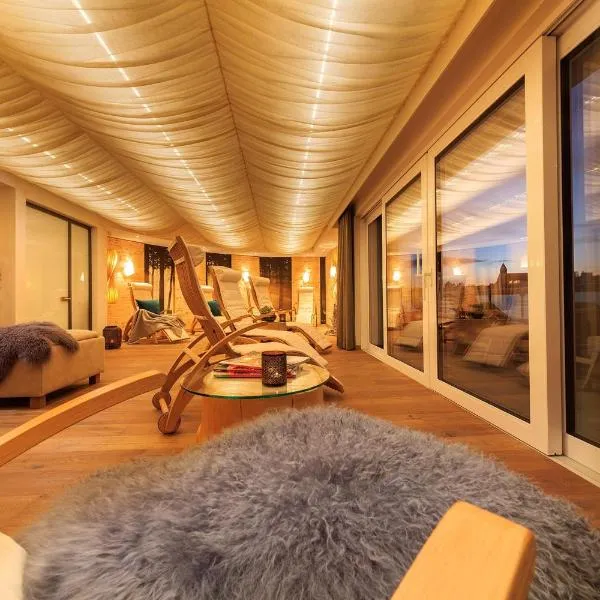 Allgäu Art Hotel、ケンプテンのホテル