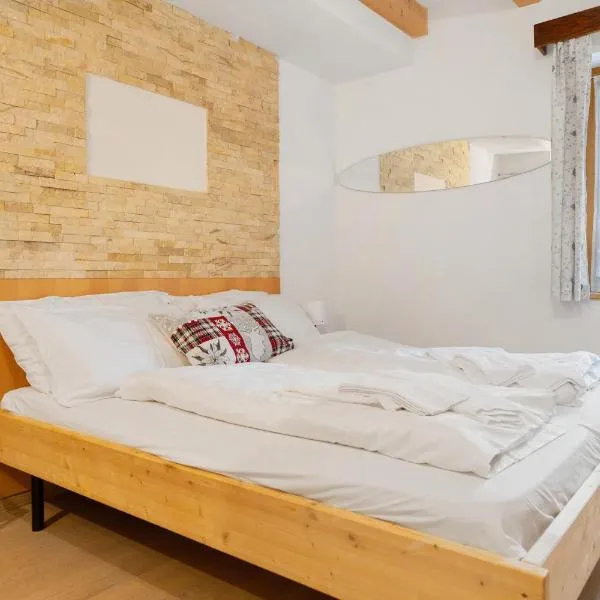 Apartment Goldener Schnee Tesero, hotel en Tesero