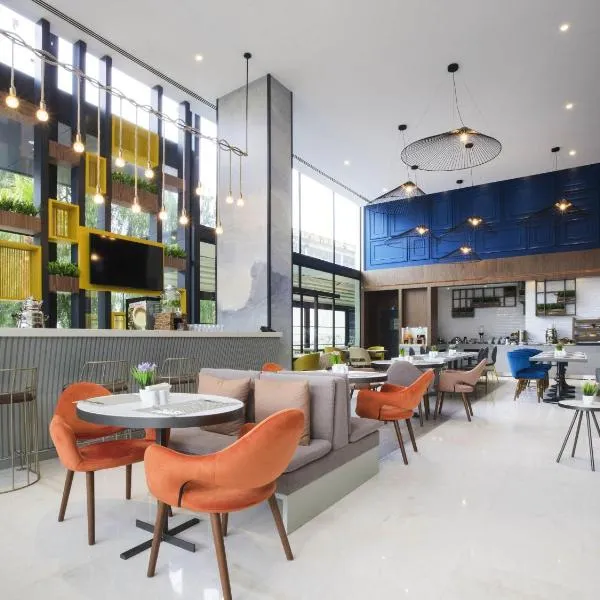 ibis Styles Izmir Bornova, hotel en İzmir