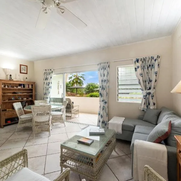 Golden View No 122, ξενοδοχείο σε Saint James